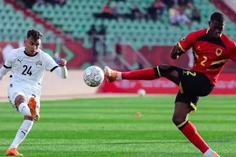 بعد التعادل مع أنجولا.. منتخب مصر يتفادى الخسارة في مجموعات أمم أفريقيا للمرة الـ16